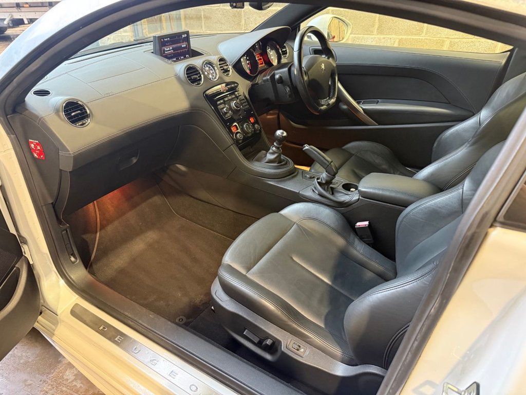 Used Peugeot RCZ 2012 for sale - 76604806: Photo 19