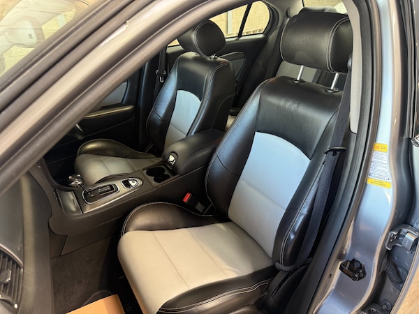 Used Jaguar S-Type 2007 for sale - 74625398: Photo 25