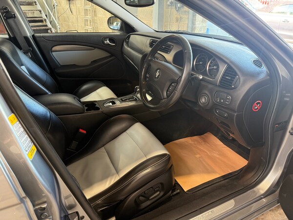 Used Jaguar S-Type 2007 for sale - 74625398: Photo 9