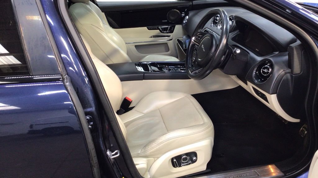 Used Jaguar XJ 2016 for sale - 76623306: Photo 8