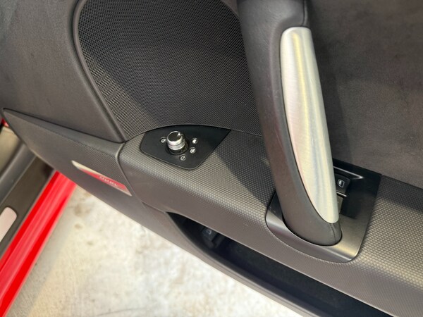 Used Audi TT 2010 for sale - 75294357: Photo 24