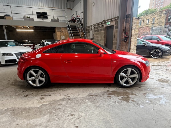 Used Audi TT 2010 for sale - 75294357: Photo 8