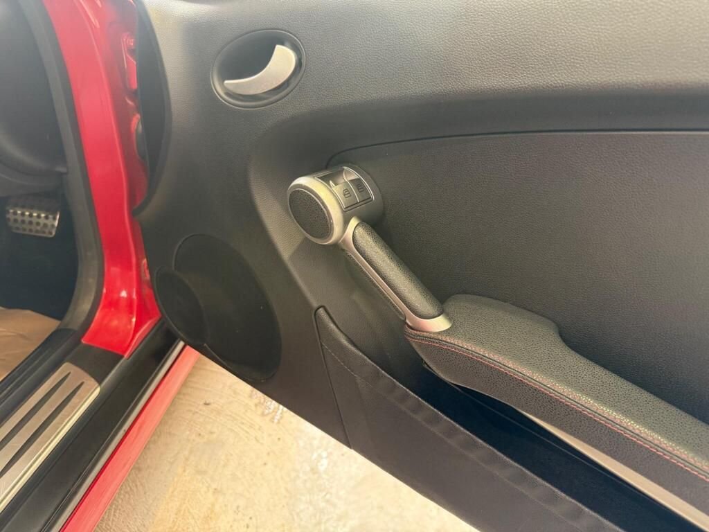 Used Mercedes-Benz SLK 2011 for sale - 76395756: Photo 26