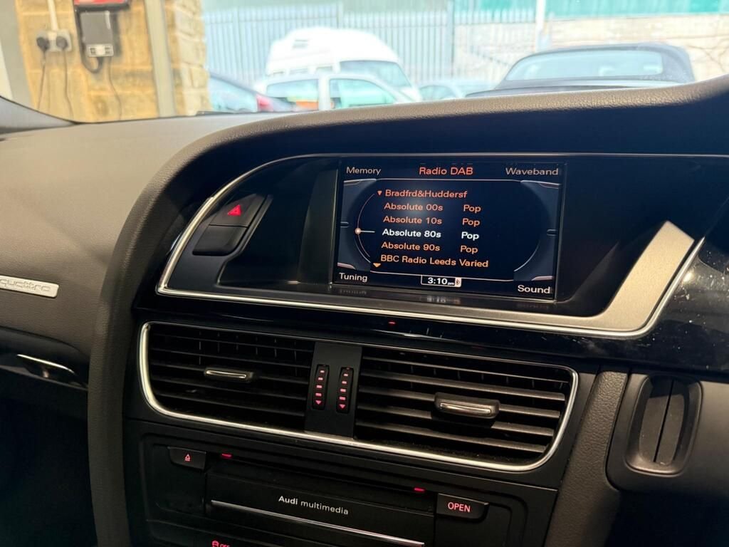 Used Audi RS5 2010 for sale - 76395763: Photo 22