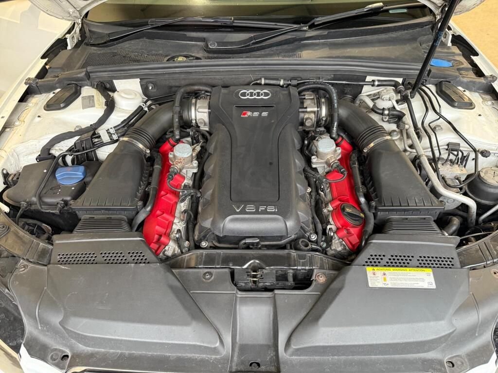 Used Audi RS5 2010 for sale - 76395763: Photo 24