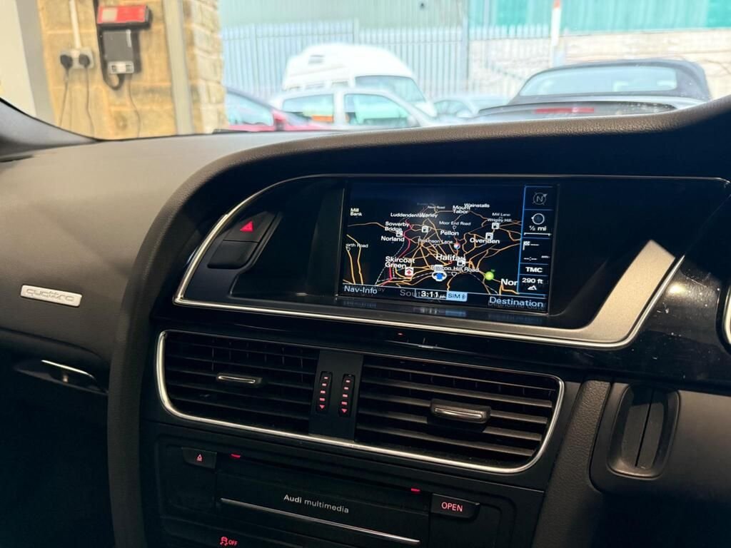 Used Audi RS5 2010 for sale - 76395763: Photo 32