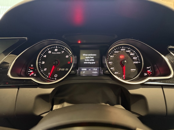 Used Audi RS5 2010 for sale - 74380494: Photo 31