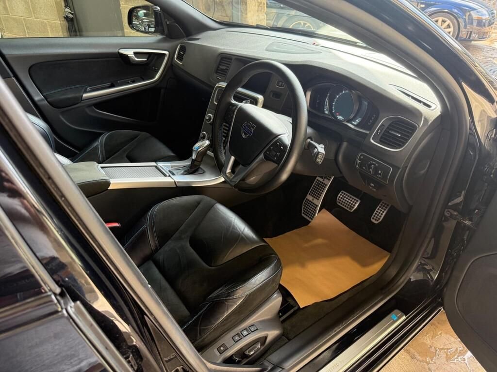 Used Volvo V60 2014 for sale - 76395766: Photo 10