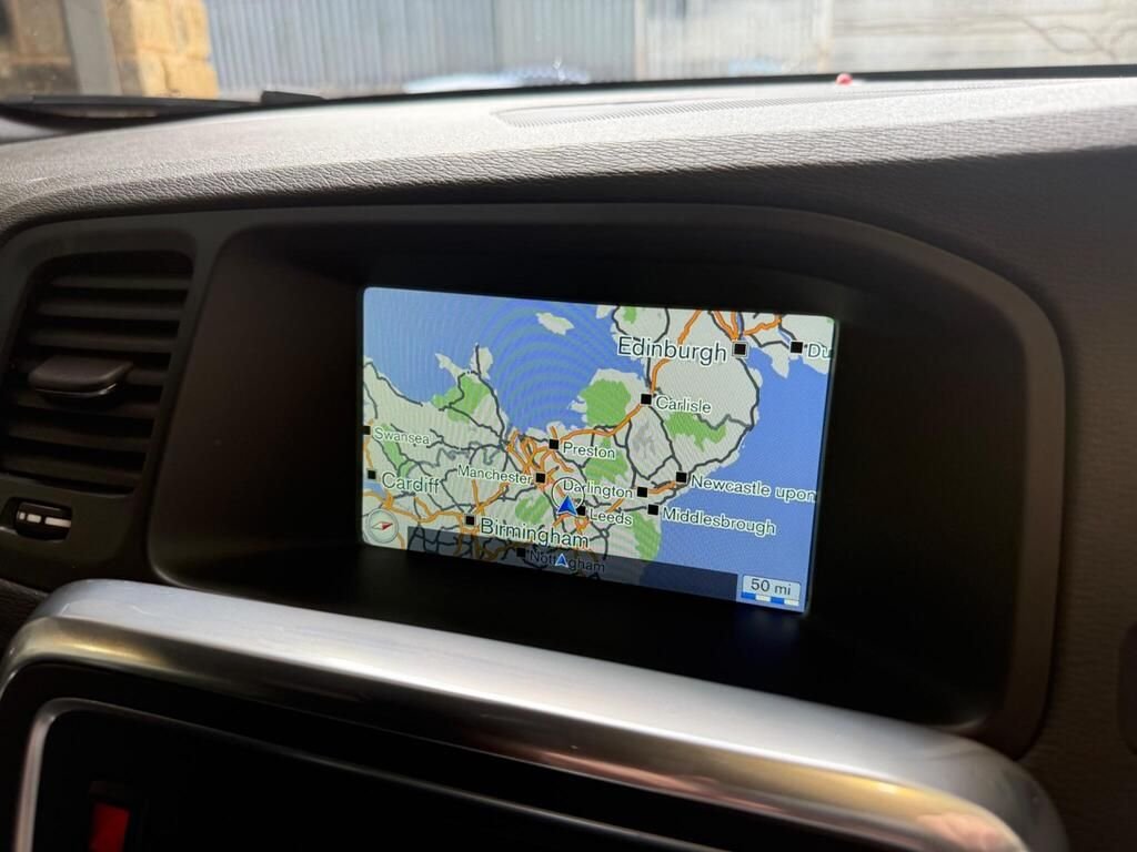 Used Volvo V60 2014 for sale - 76395766: Photo 39