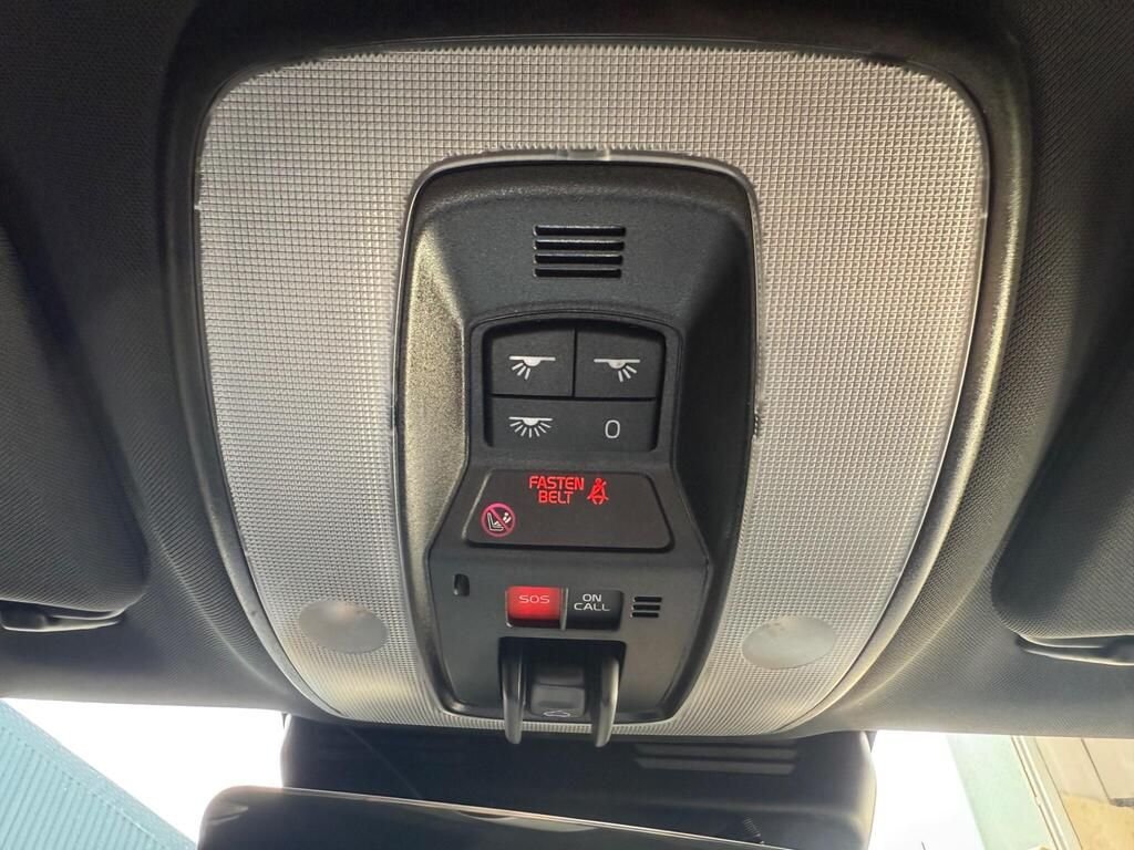 Used Volvo V60 2014 for sale - 76395766: Photo 42