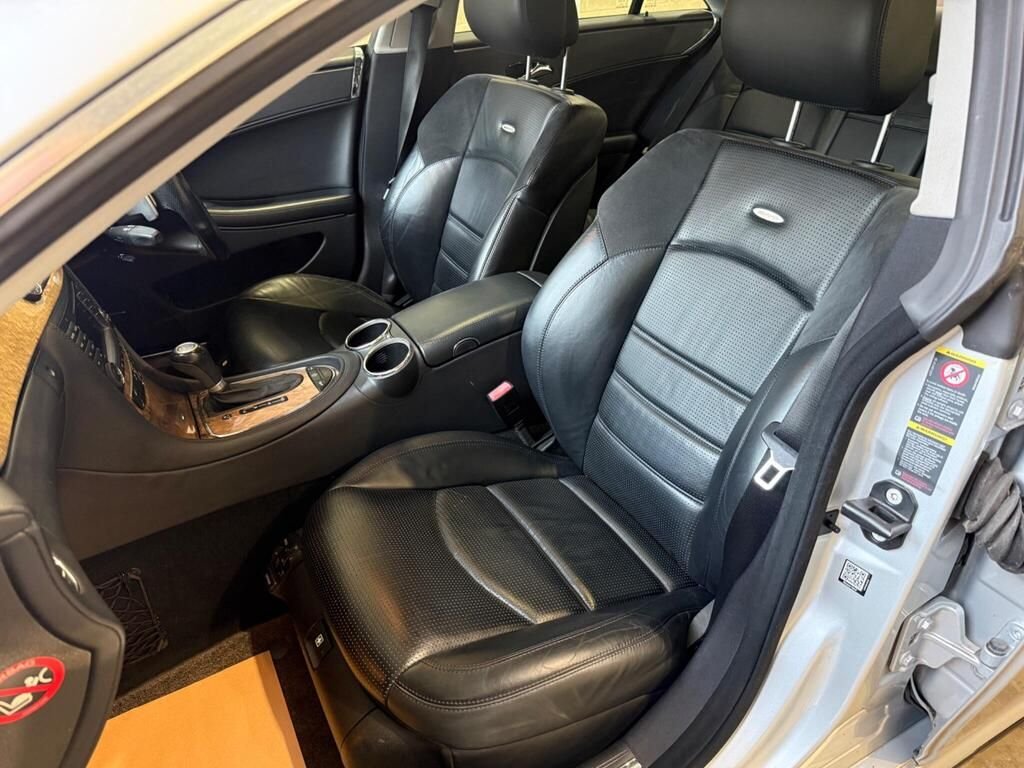 Used Mercedes-Benz CLS 2008 for sale - 76395761: Photo 16