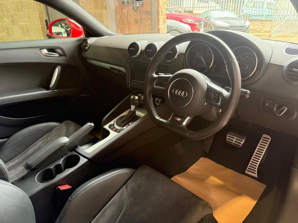 Used Audi TT 2010 for sale - 76395755: Photo 12
