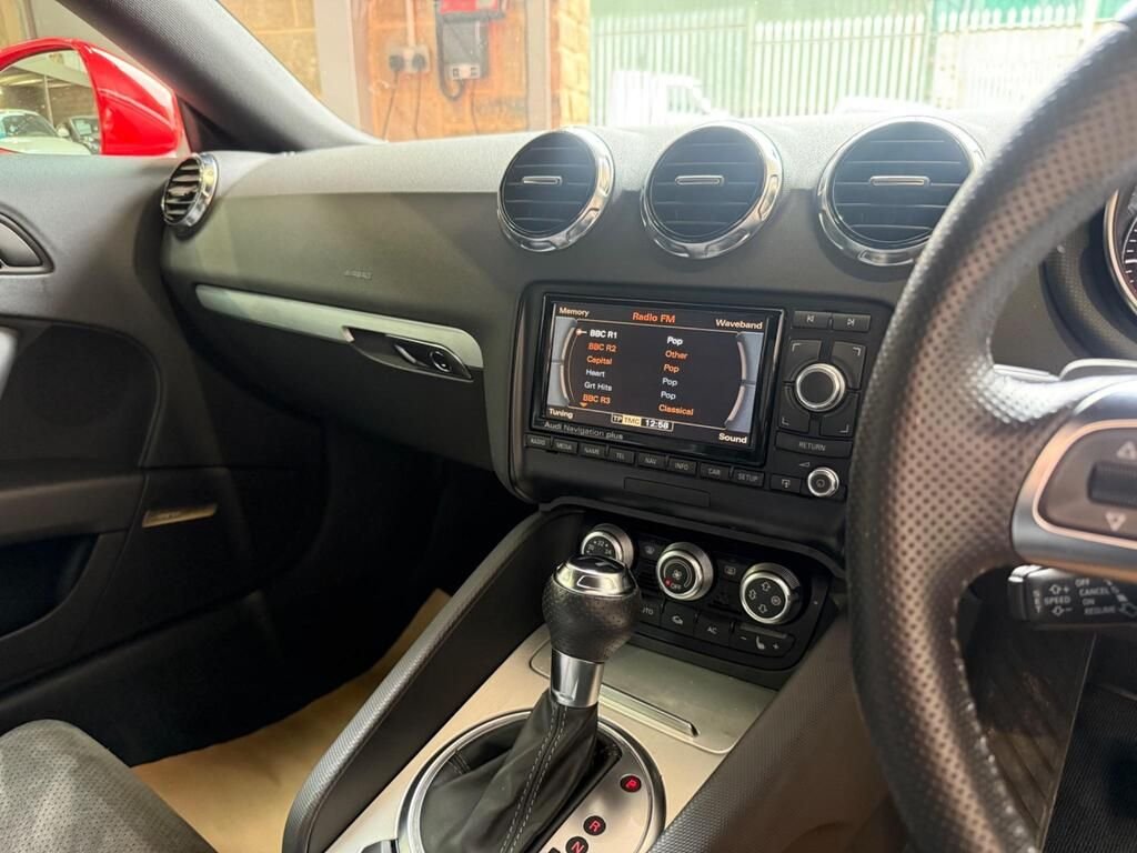 Used Audi TT 2010 for sale - 76395755: Photo 29