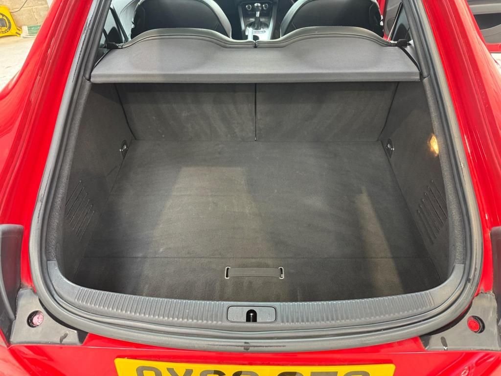 Used Audi TT 2010 for sale - 76395755: Photo 32