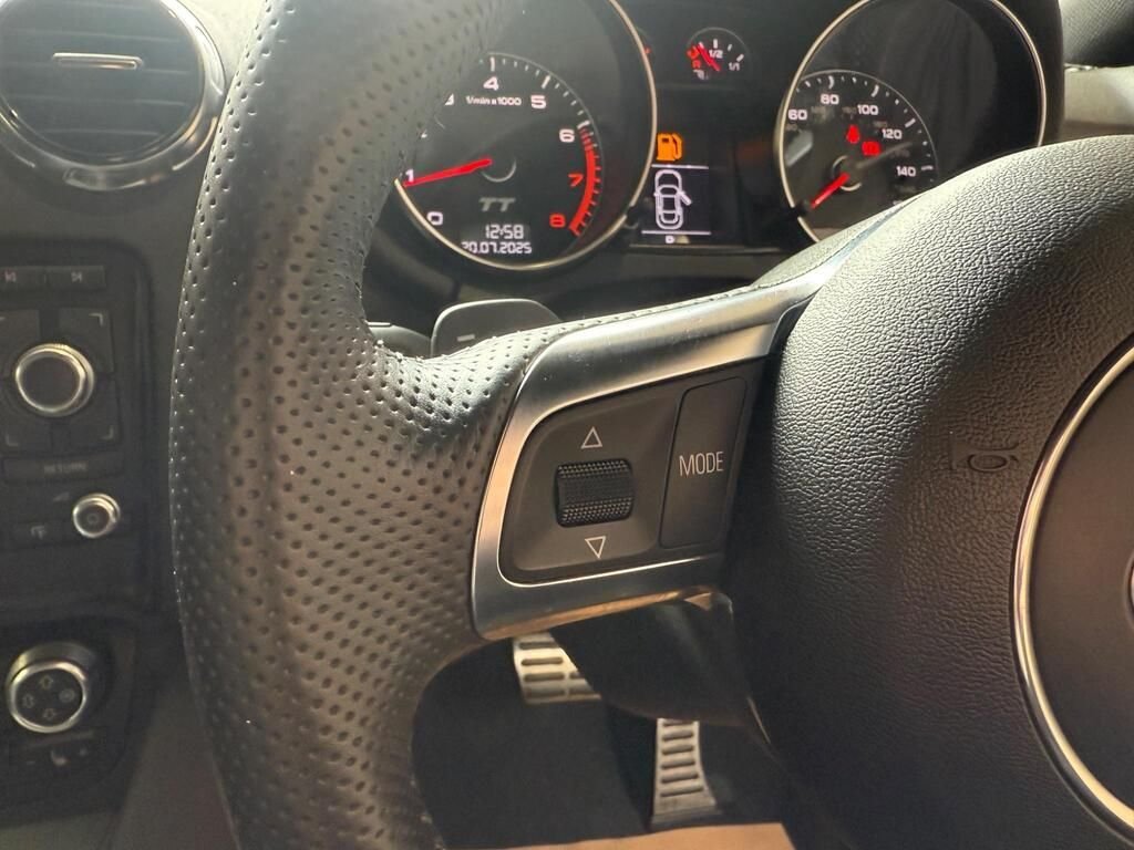 Used Audi TT 2010 for sale - 76395755: Photo 33