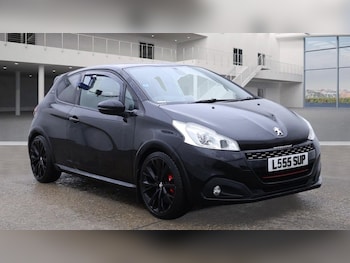 Used Peugeot 208 2016 for sale - 76868102: Photo