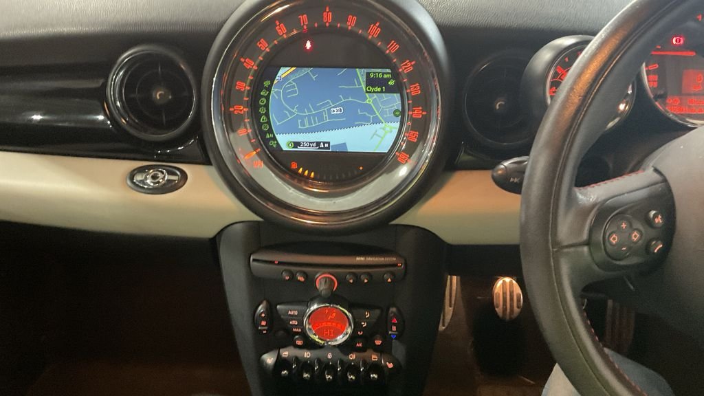 Used MINI Roadster 2015 for sale - 77018138: Photo 10