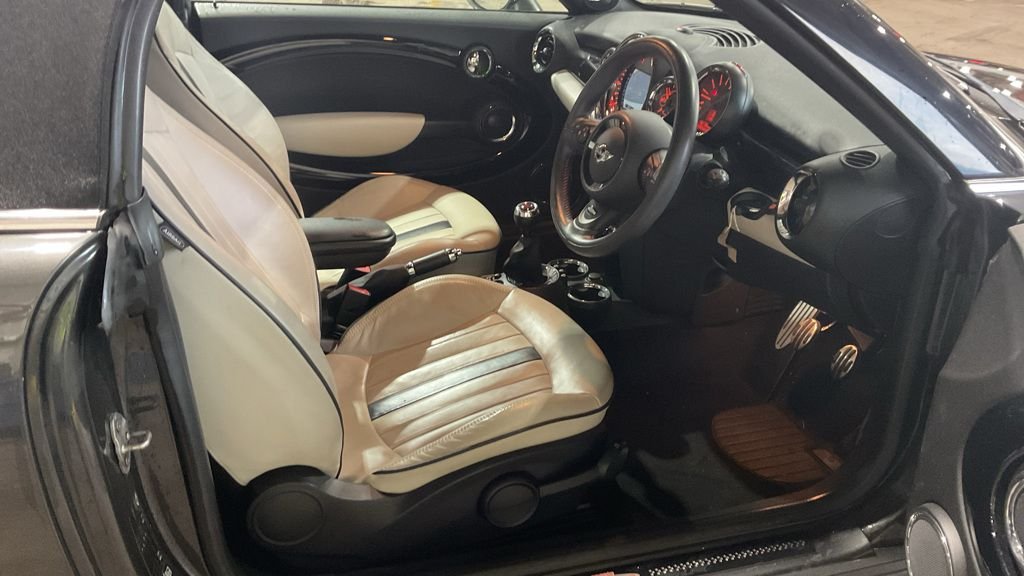 Used MINI Roadster 2015 for sale - 77018138: Photo 9