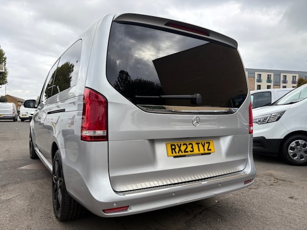 Used Mercedes-Benz V-Class 2023 for sale - 76203458: Photo 13