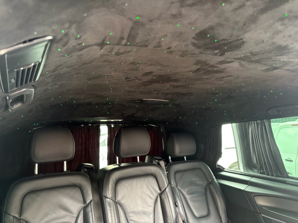 Used Mercedes-Benz V-Class 2023 for sale - 76203458: Photo 18