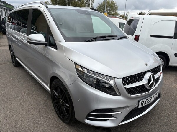 Used Mercedes-Benz V-Class 2023 for sale - 76203458: Photo 1