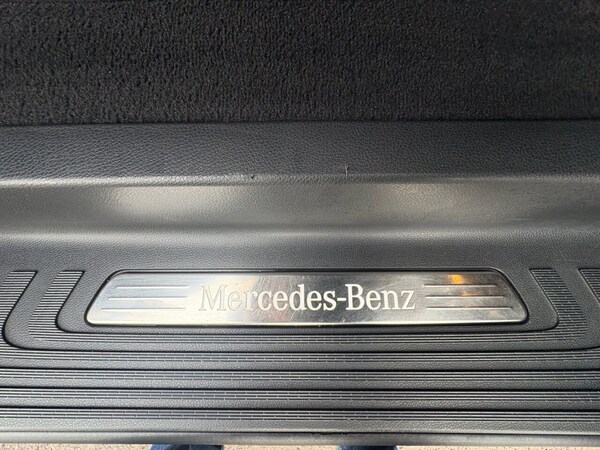 Used Mercedes-Benz V-Class 2023 for sale - 76203458: Photo 33