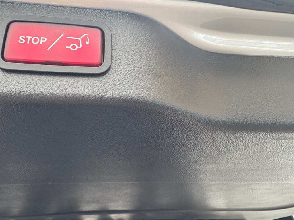 Used Mercedes-Benz V-Class 2023 for sale - 76203458: Photo 50