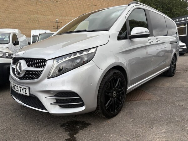 Used Mercedes-Benz V-Class 2023 for sale - 76203458: Photo 7
