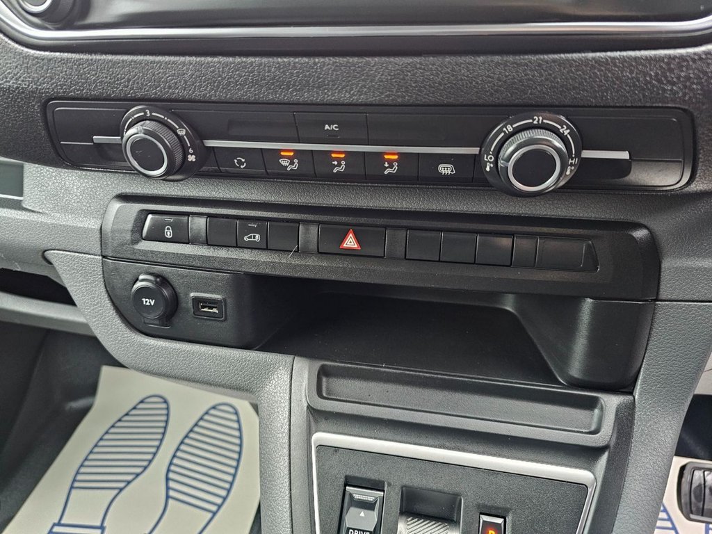 Used Peugeot e-Expert 2021 for sale - 77328224: Photo 20