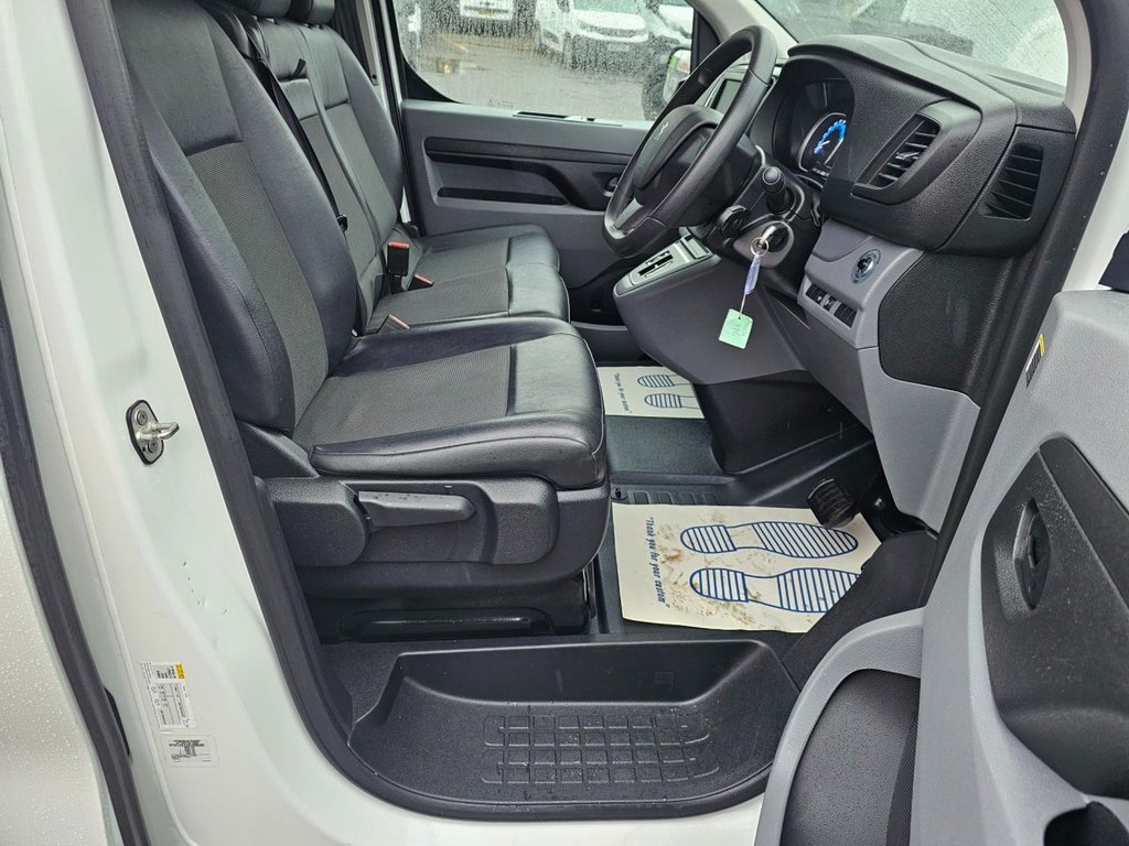 Used Peugeot e-Expert 2021 for sale - 77328224: Photo 25