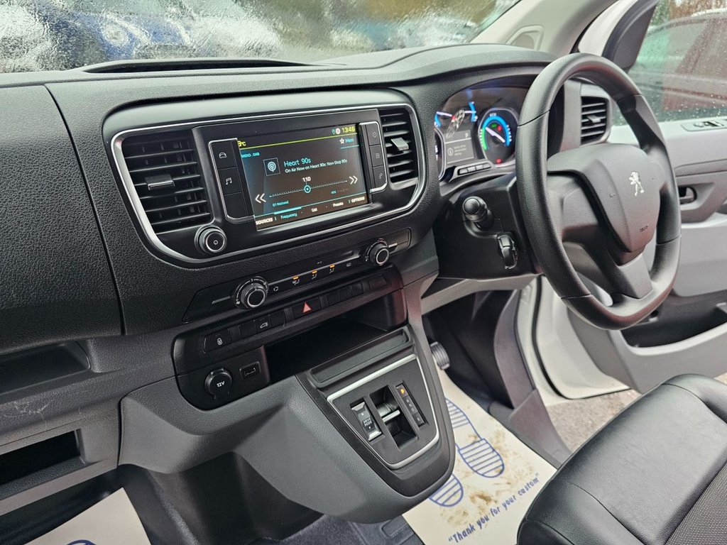 Used Peugeot e-Expert 2021 for sale - 77328224: Photo 29