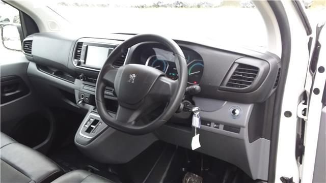Used Peugeot e-Expert 2021 for sale - 77328224: Photo 9