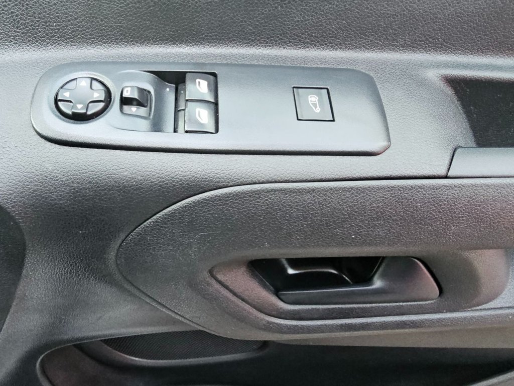 Used Peugeot Partner 2021 for sale - 77288062: Photo 26