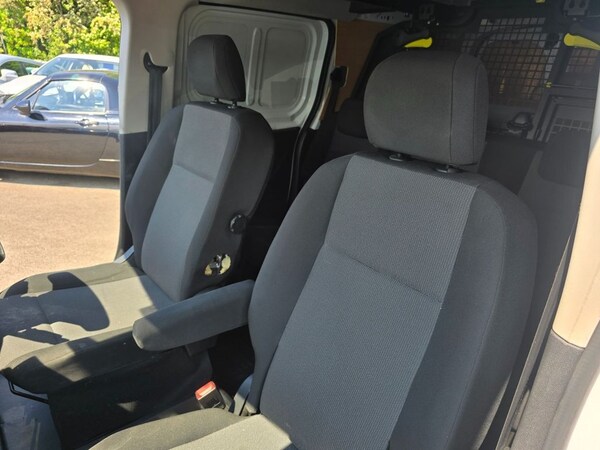 Used Peugeot Partner 2021 for sale - 75693313: Photo 29