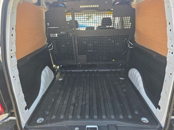 Used Peugeot Partner 2021 for sale - 75693313: Photo 40