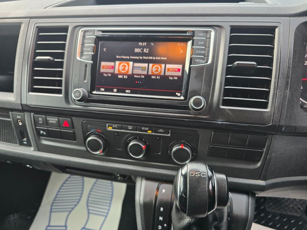 Used Volkswagen Transporter Shuttle 2018 for sale - 76381528: Photo 21