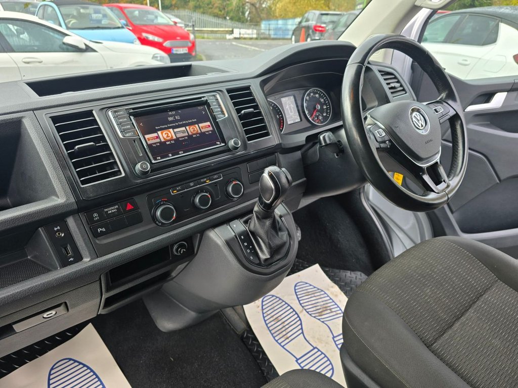 Used Volkswagen Transporter Shuttle 2018 for sale - 76381528: Photo 31