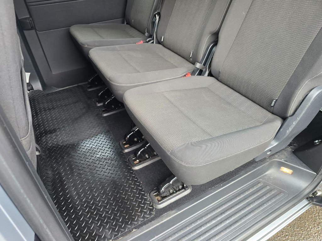 Used Volkswagen Transporter Shuttle 2018 for sale - 76381528: Photo 39