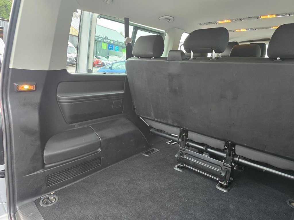 Used Volkswagen Transporter Shuttle 2018 for sale - 76381528: Photo 45