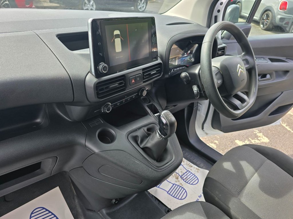 Vehicle 29