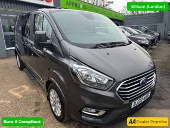2022 (22) - 2.0 320 EcoBlue Titanium Minibus in grey, 63,000 miles, full service histor 5-Door
