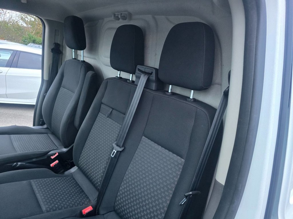 Used Ford Transit Custom 2022 for sale - 76056879: Photo 28