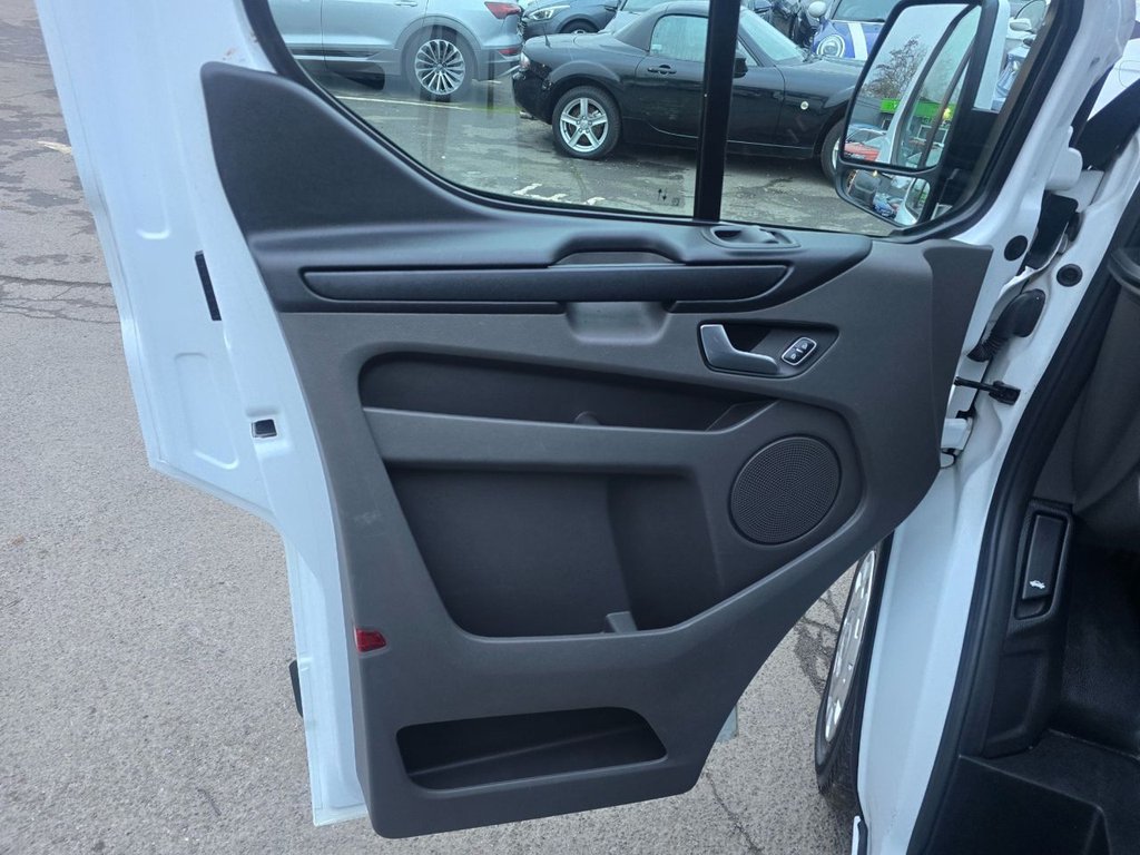 Used Ford Transit Custom 2022 for sale - 76056879: Photo 32