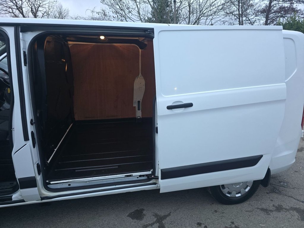 Used Ford Transit Custom 2022 for sale - 76056879: Photo 33