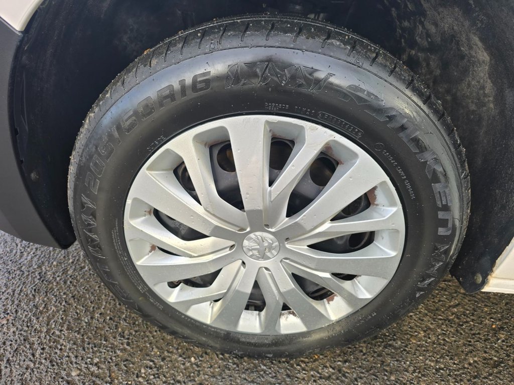 Used Peugeot Partner 2020 for sale - 76590991: Photo 46