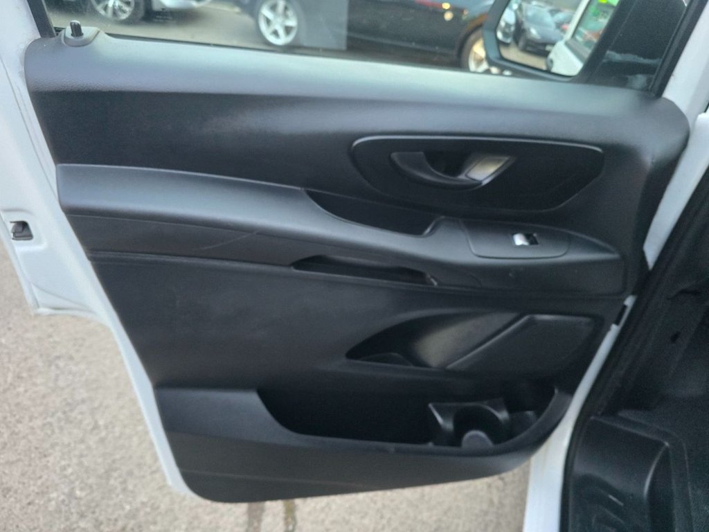 Used Mercedes-Benz Vito 2021 for sale - 76923523: Photo 35