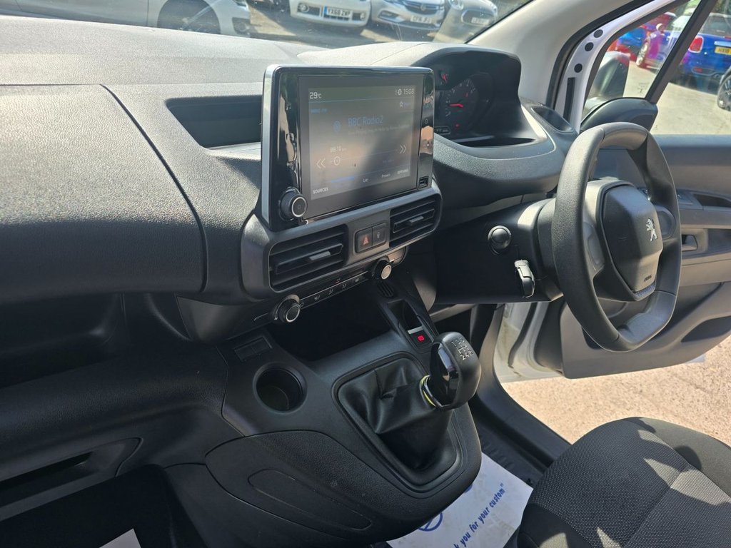 Vehicle 29