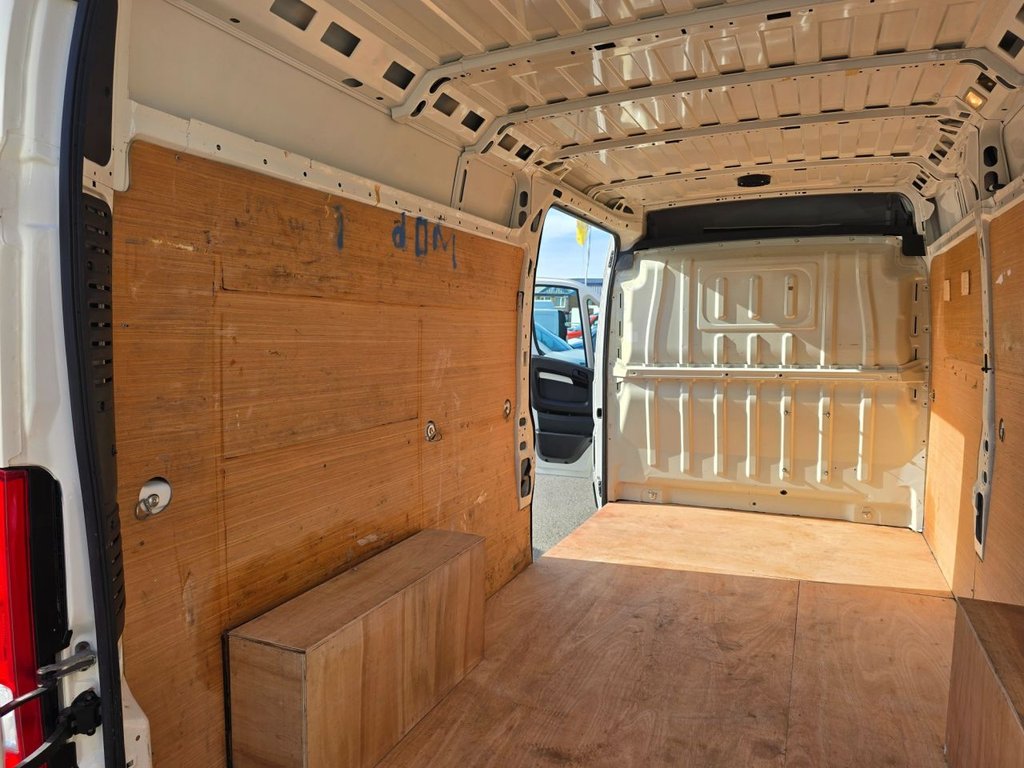 Used Peugeot Boxer 2020 for sale - 75709558: Photo 44