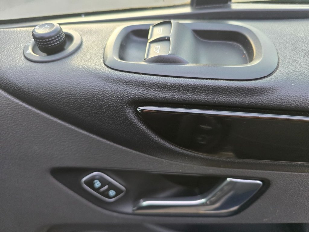 Used Ford Transit Custom 2018 for sale - 76605200: Photo 28