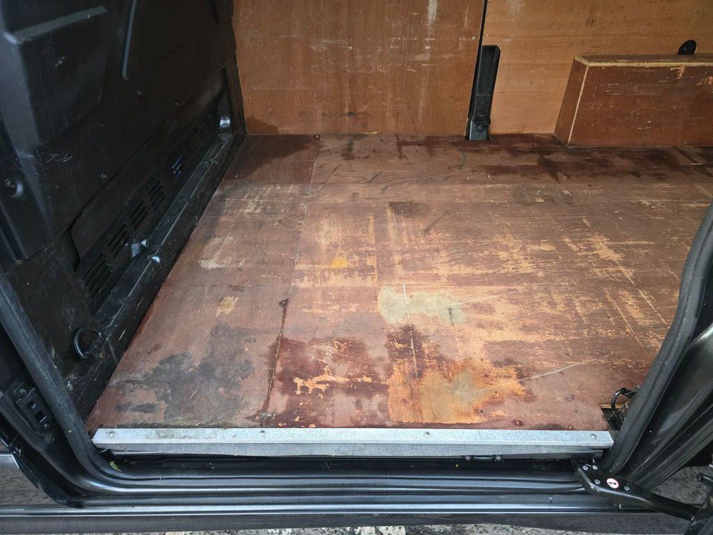 Used Ford Transit Custom 2018 for sale - 76605200: Photo 40